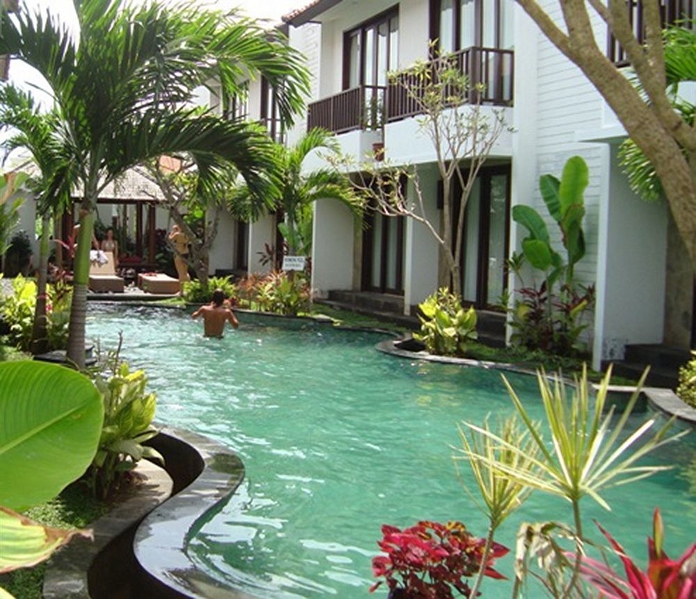 Seminyak Townhouse Aparthotel Exterior foto