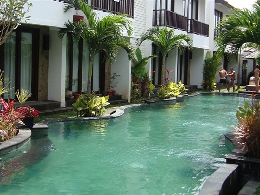 Seminyak Townhouse Aparthotel Exterior foto